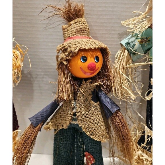 Adorable Lot of 7 Fall Harvest Scarecrow Decorations w/Broom - 6" to 20" - Picture 4 of 9